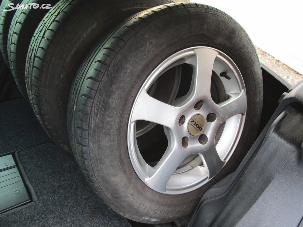 Volkswagen Golf Plus, 1,9TDI - 77KW - NOVÁ STK - 7