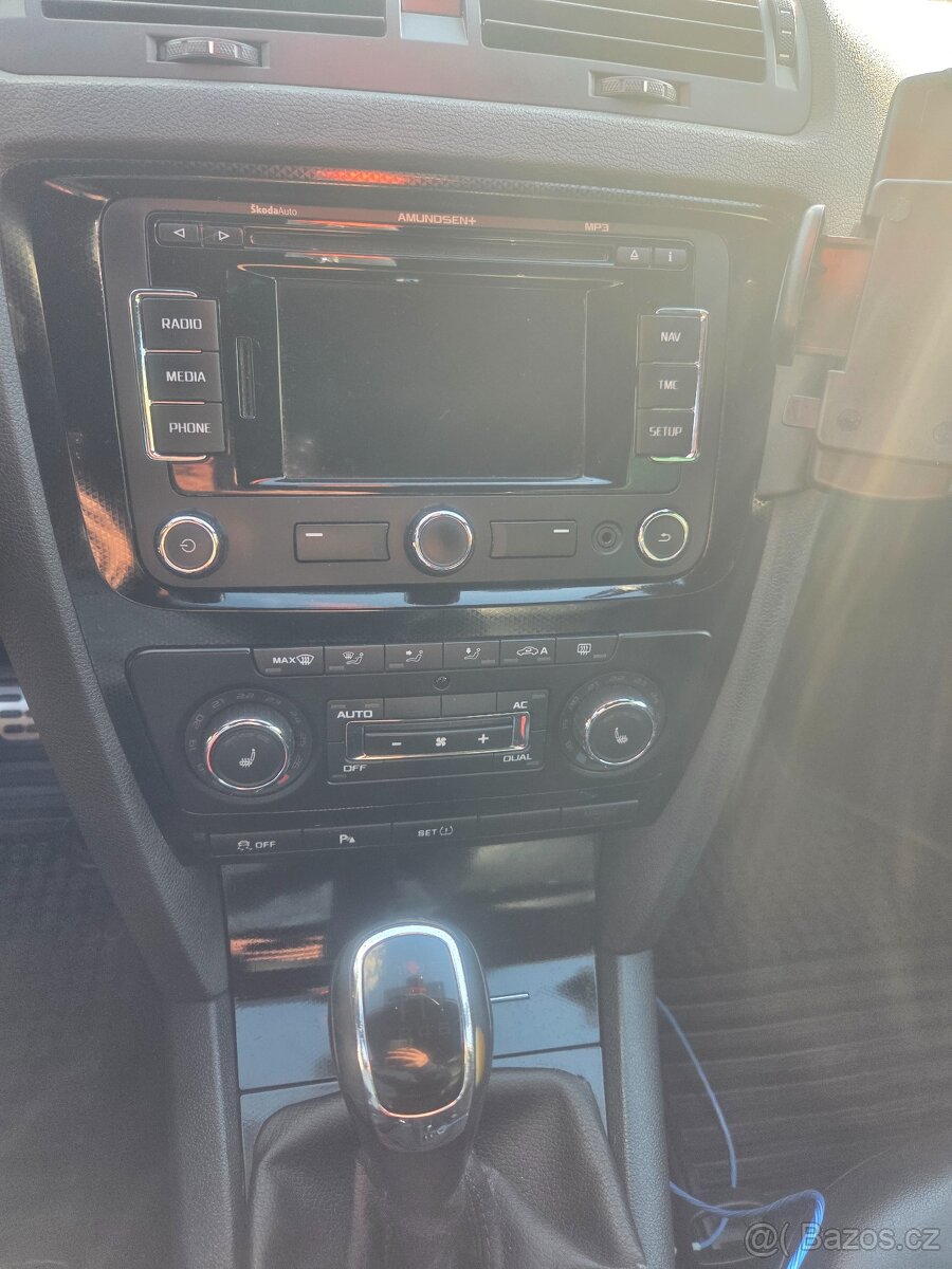 Škoda octavia rs 2.0.tdi 125kw - 7