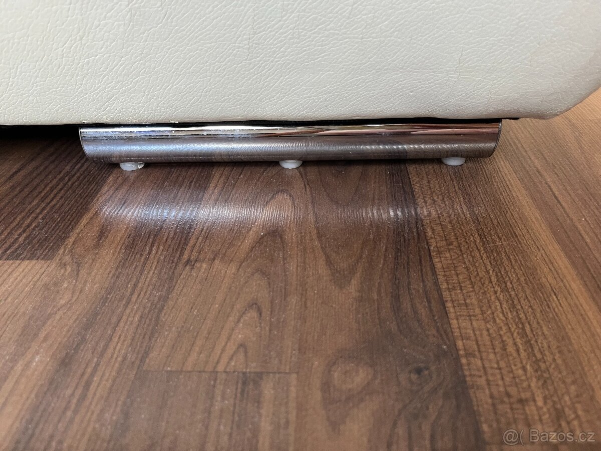 velka sedací souprava bila, velka sedačka - 7