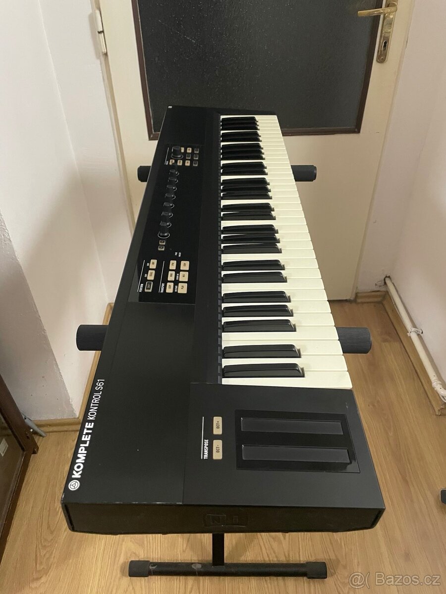 Komplete Kontrol S61 - 7