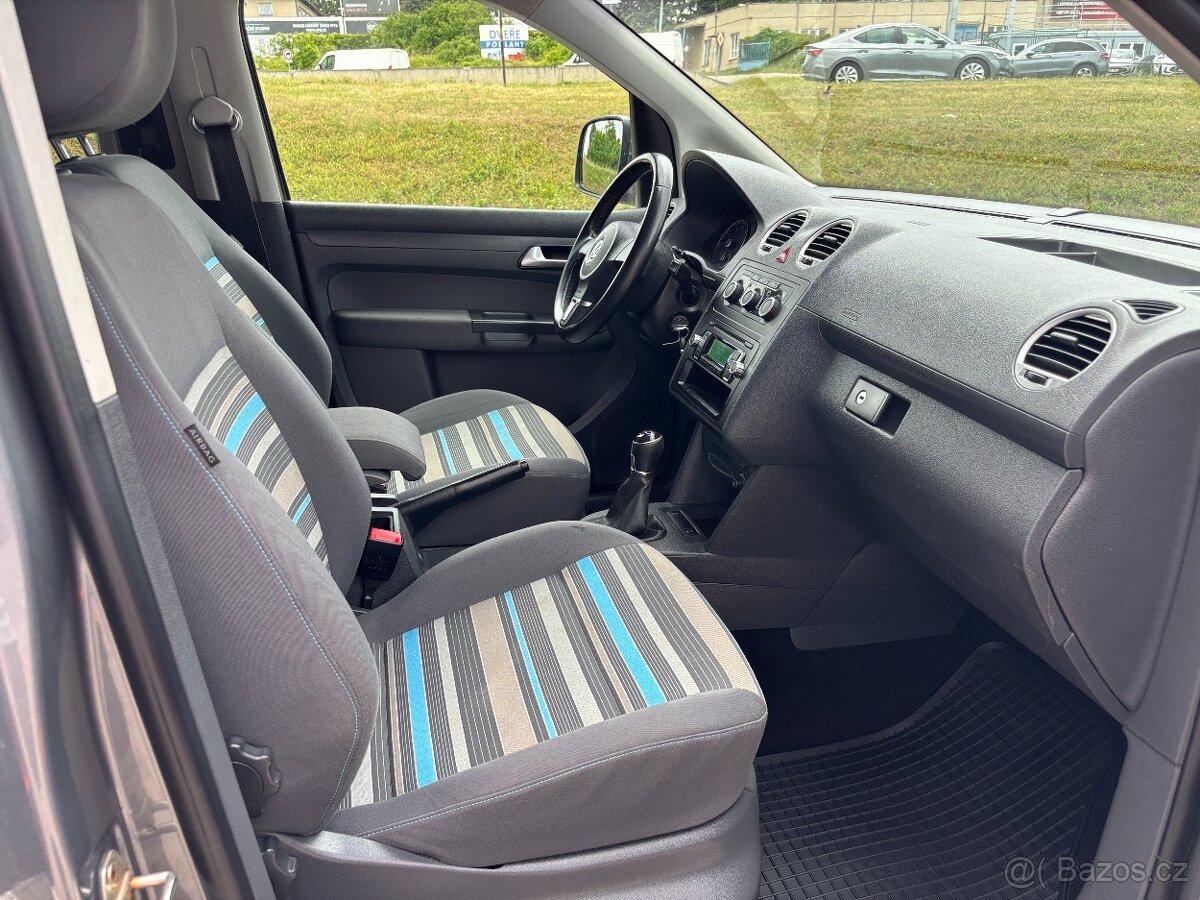 Volkswagen Caddy 1.2TSi 77kW 5 míst - 7