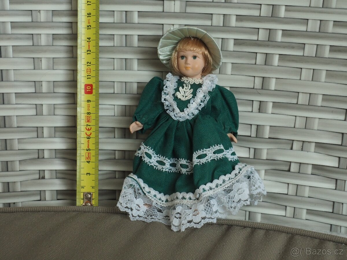 Porcelánová panenka - dvojice dívek - 7