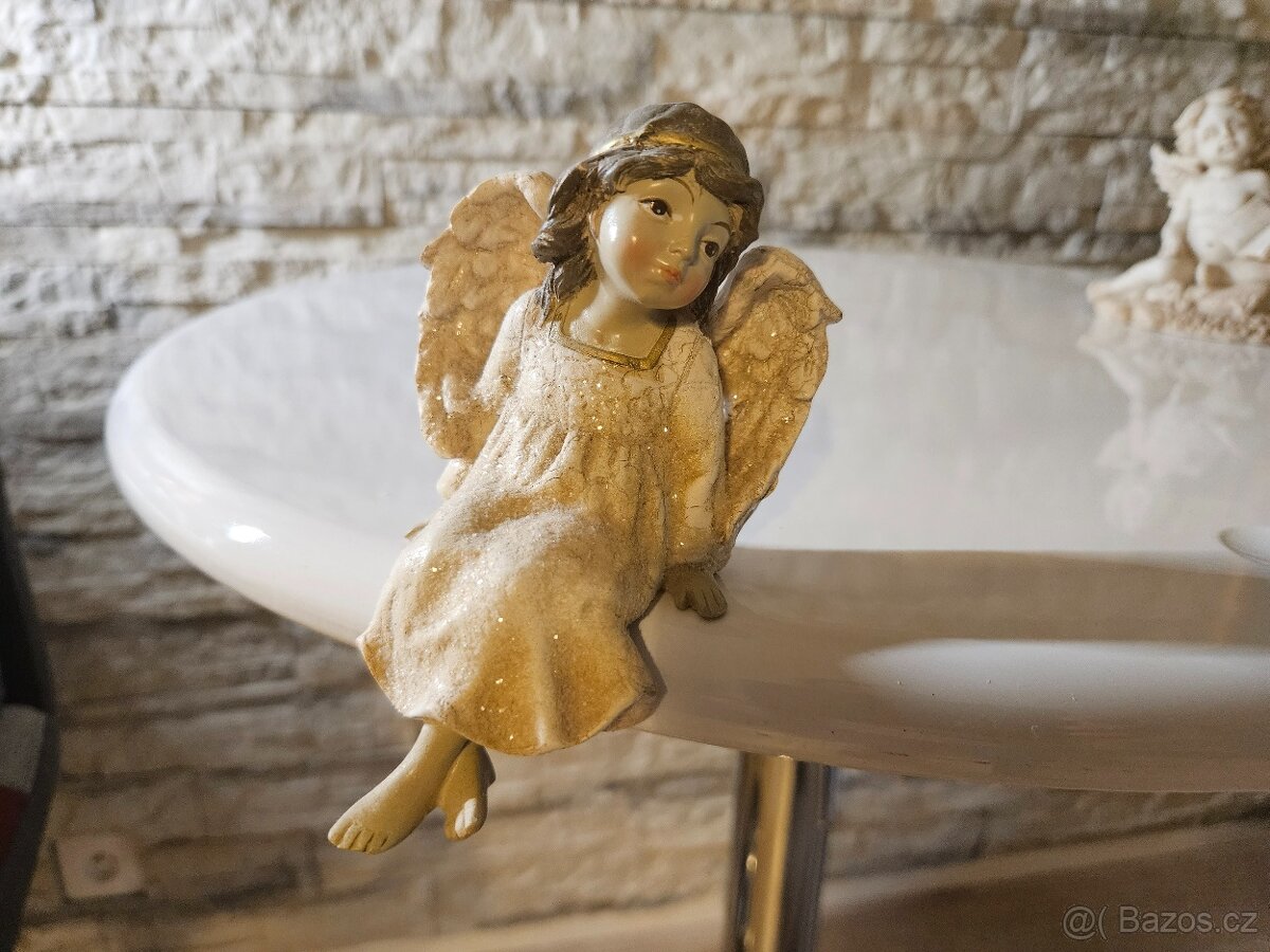 hrnečky, dárky, ovladač na křeslo, zajíc nový - 7