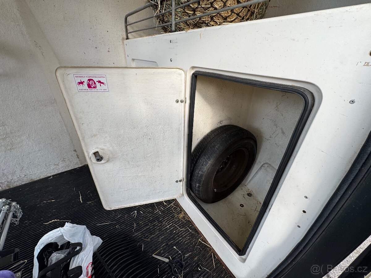 Přepravník Mustang - 7
