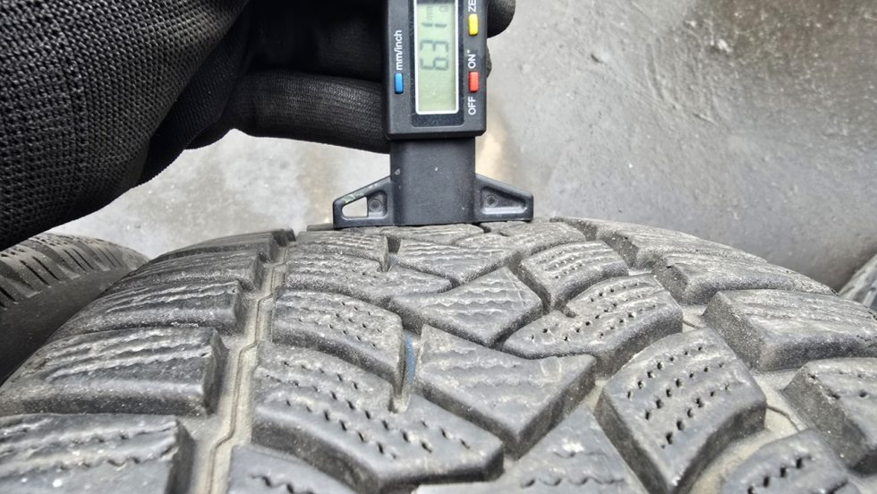 Zimní pneumatiky 205/55/16 Dunlop - 7