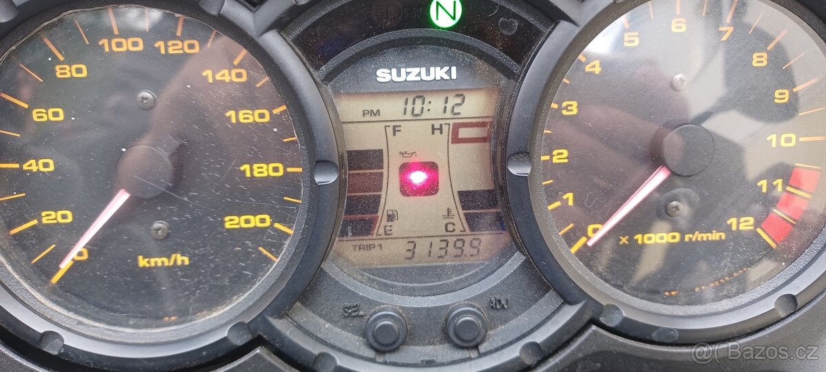 Suzuki Vstrom 650DL - 7