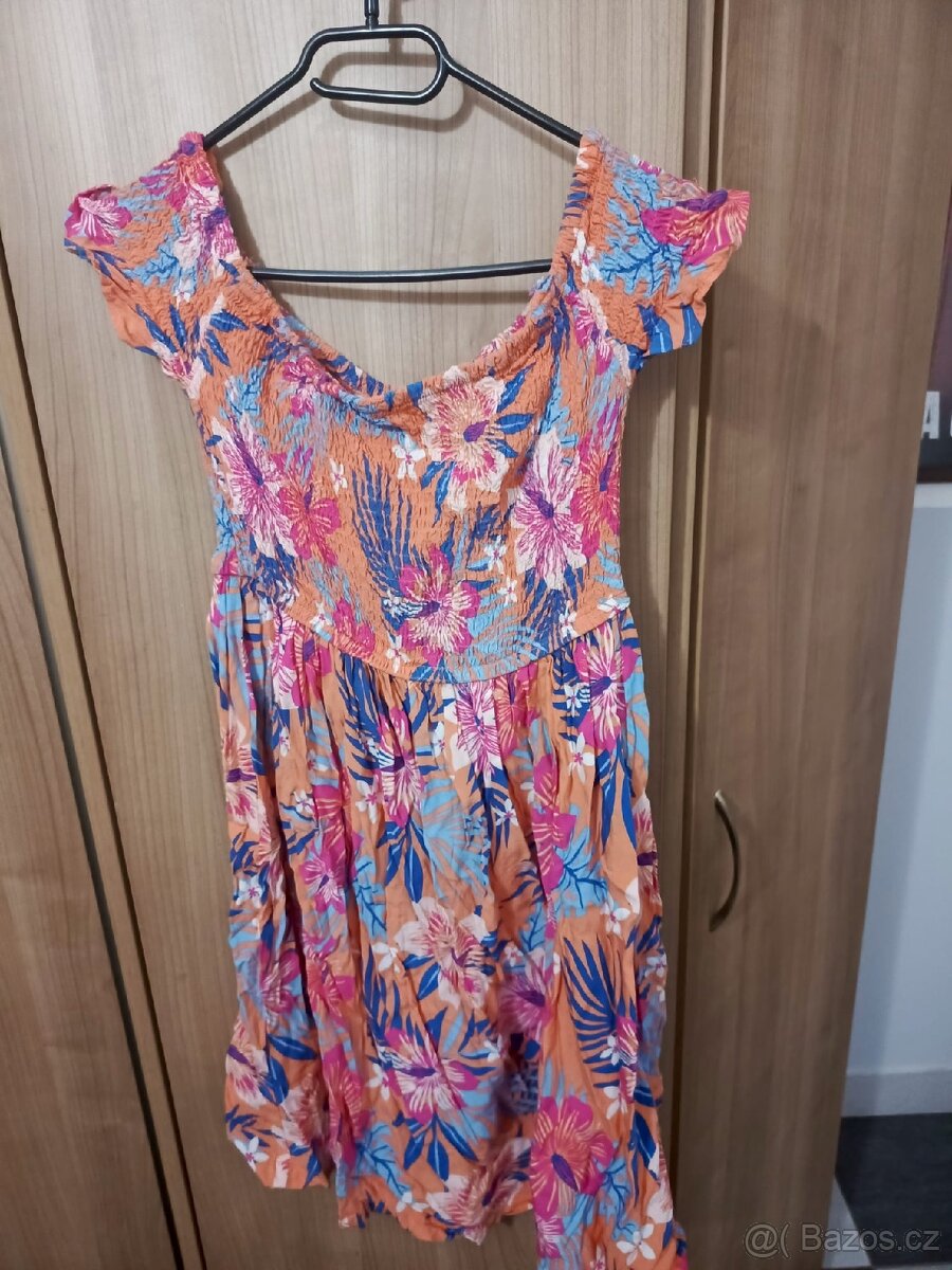 Dámské šaty cena za všechny - 7