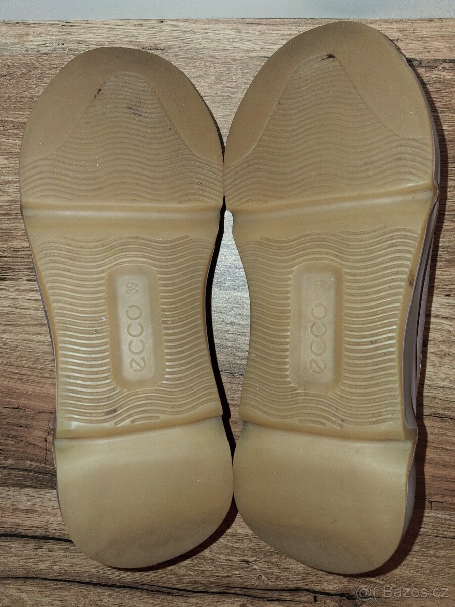 Dámské sportovní boty Ecco 39 - 7