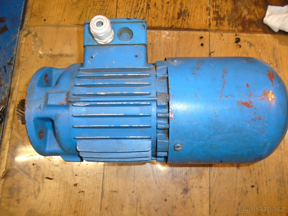 Jeřábový motor s dvojim vinutím - 7