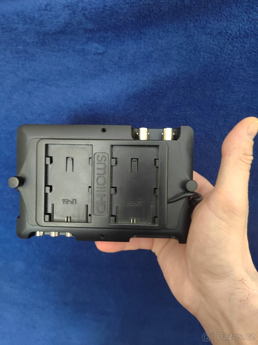 Small HD 6 MONITOR - 7
