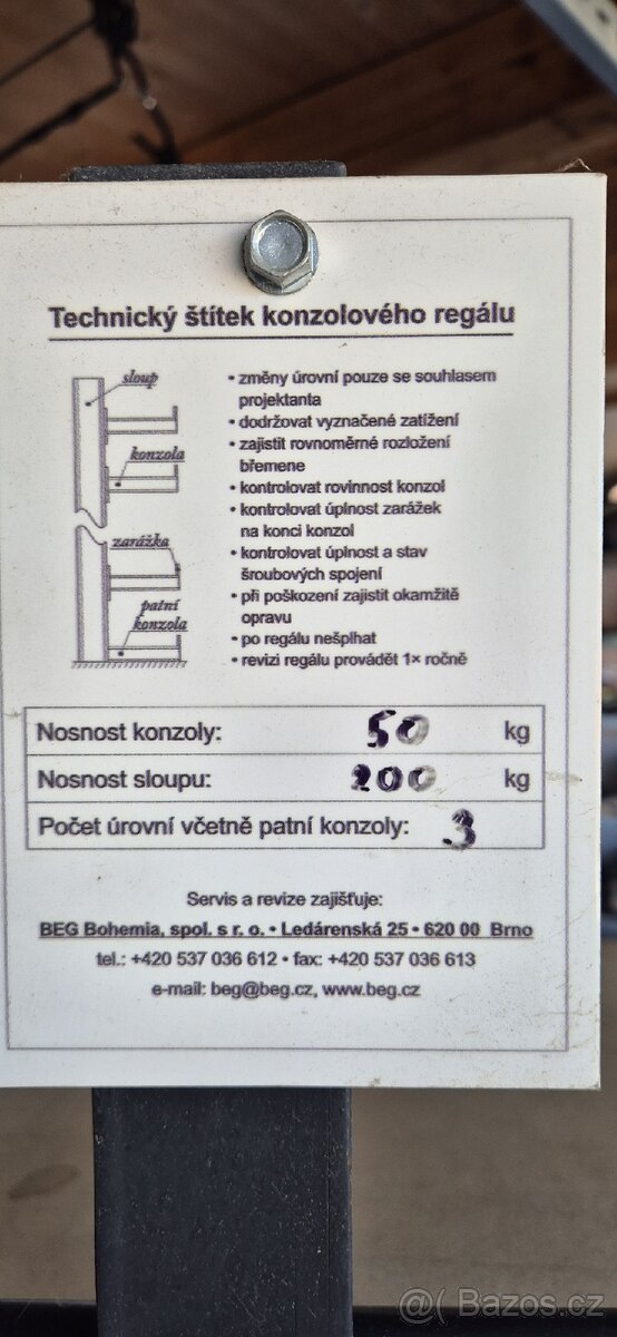 Prodám konzolový regál na kolečkách - 7