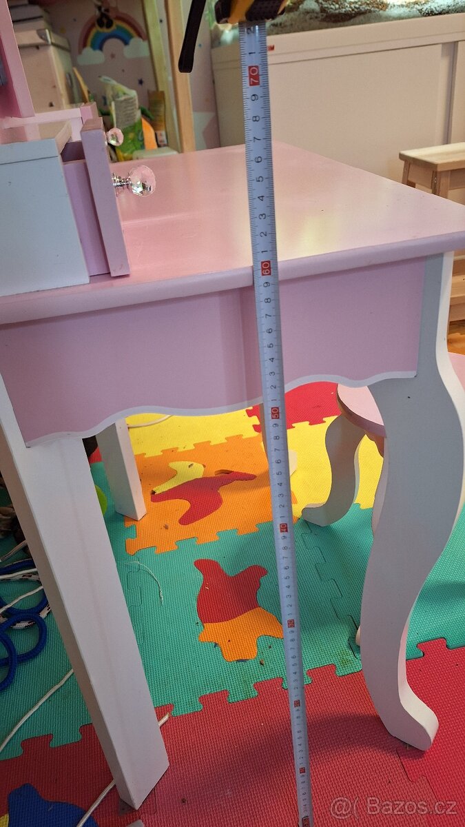 Dětský toaletní stolek - 7