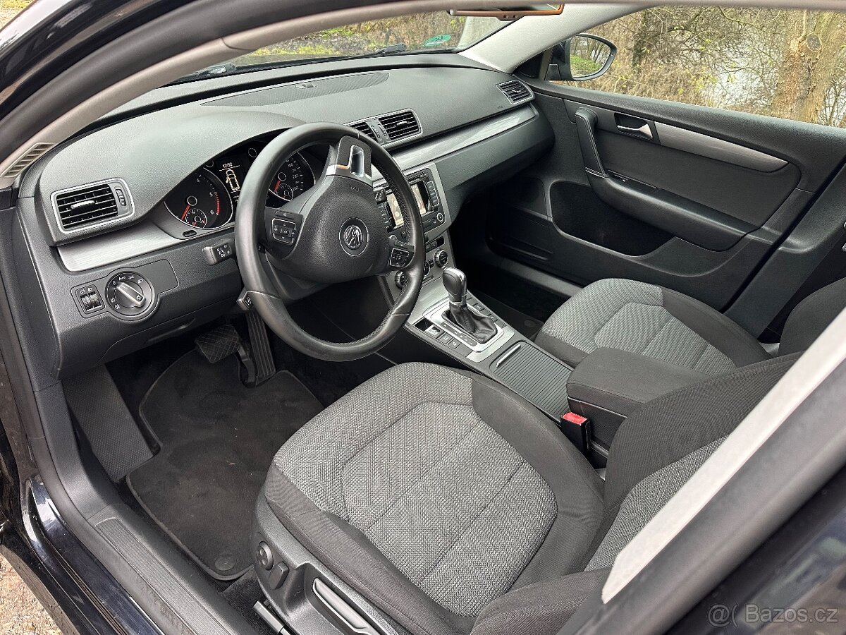 Volkswagen Passat B7 2.0 TDI 103 kW AUTOMAT 2011 - 7