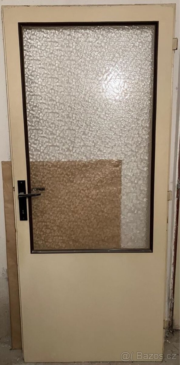 Dveře interiérové bílé panelákové - 7
