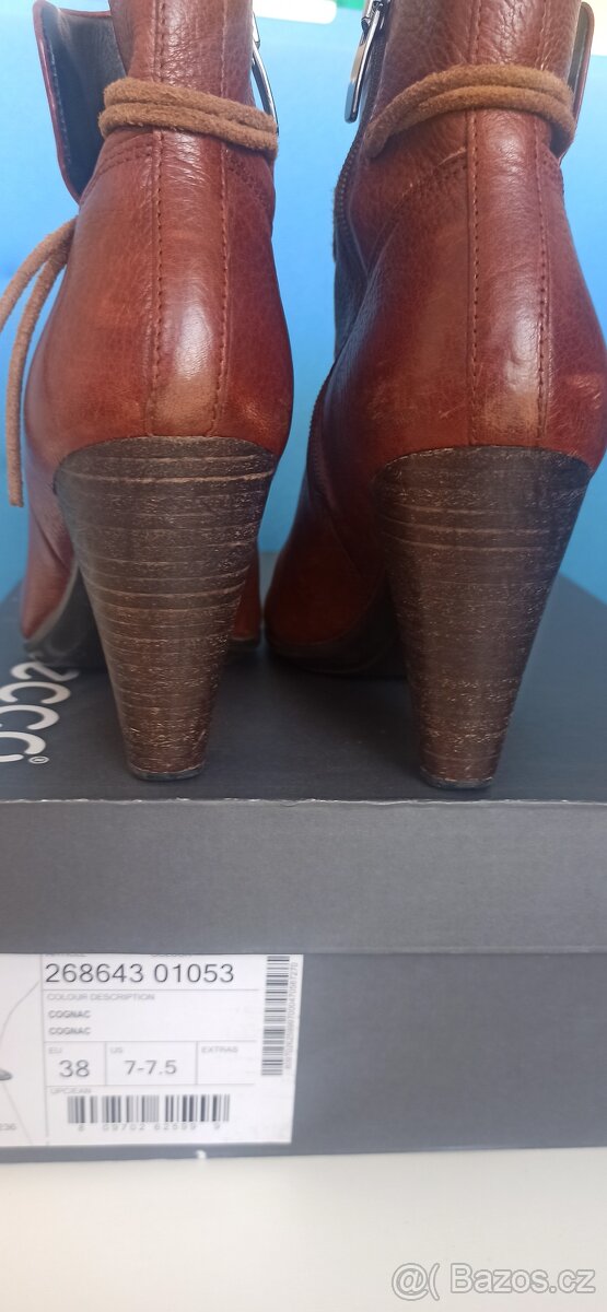 Kožené kotníkové boty Ecco, vel. 38 - 7