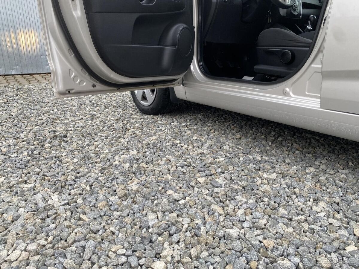 Kia Venga 1.4i 16v 90PS KLIMA SERVIS - 7