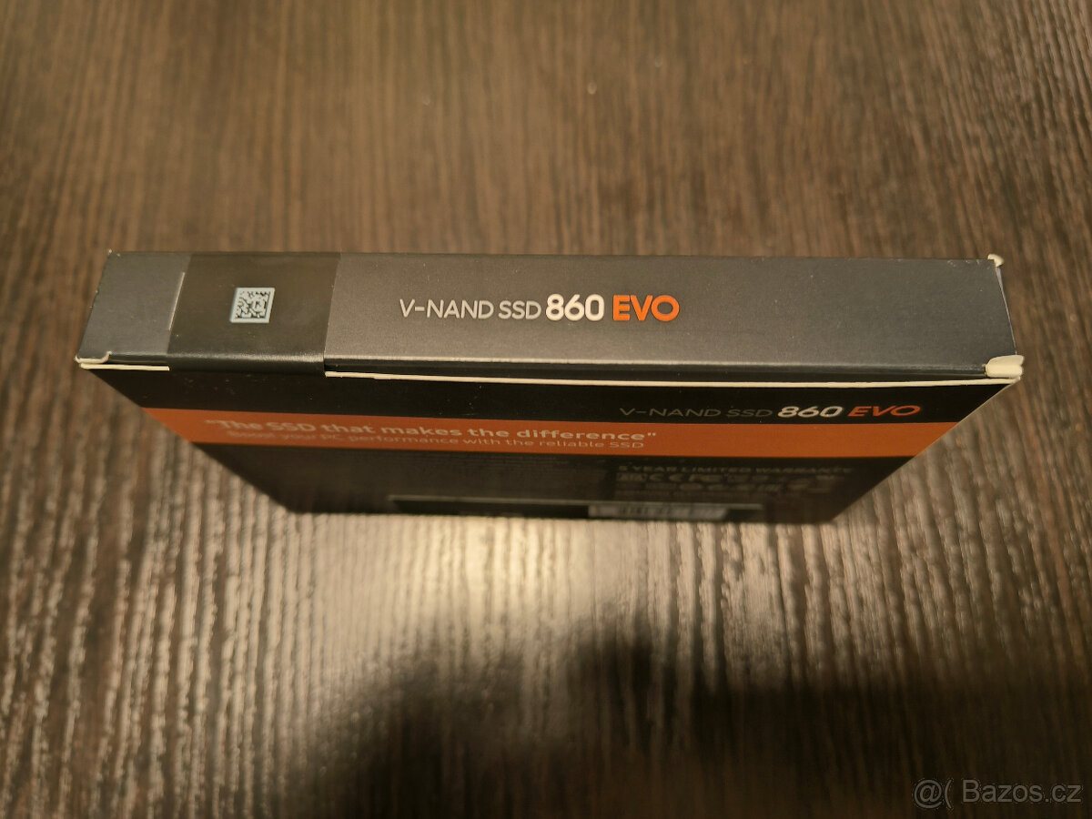 2x nový SSD disk 250GB Samsung 860 EVO - 7