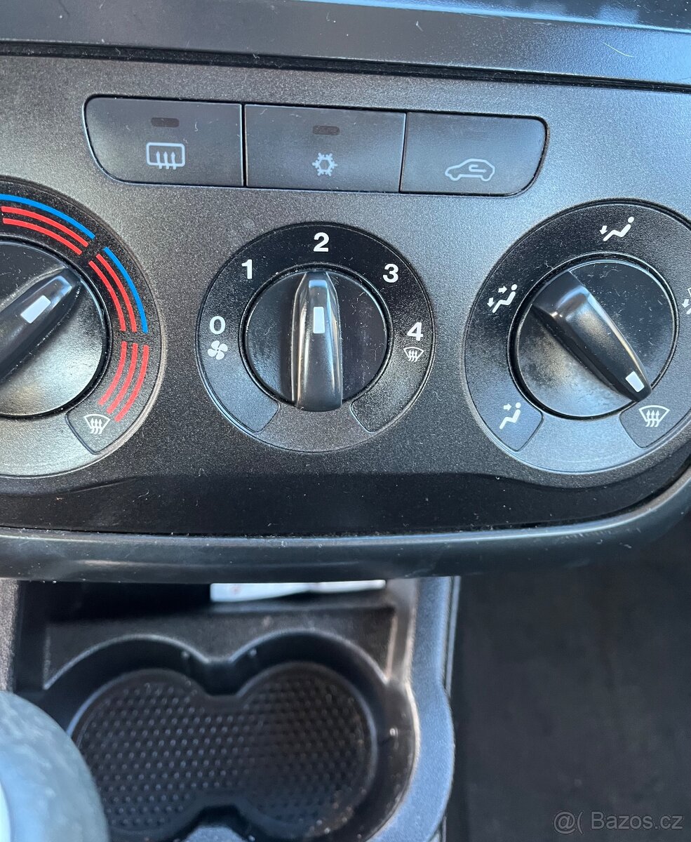 Fiat Grande Punto - 7