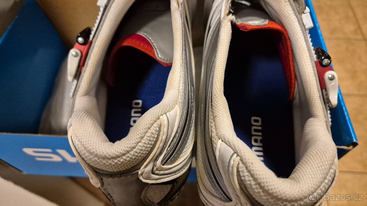 Silniční tretry Merida vel.10 - 7