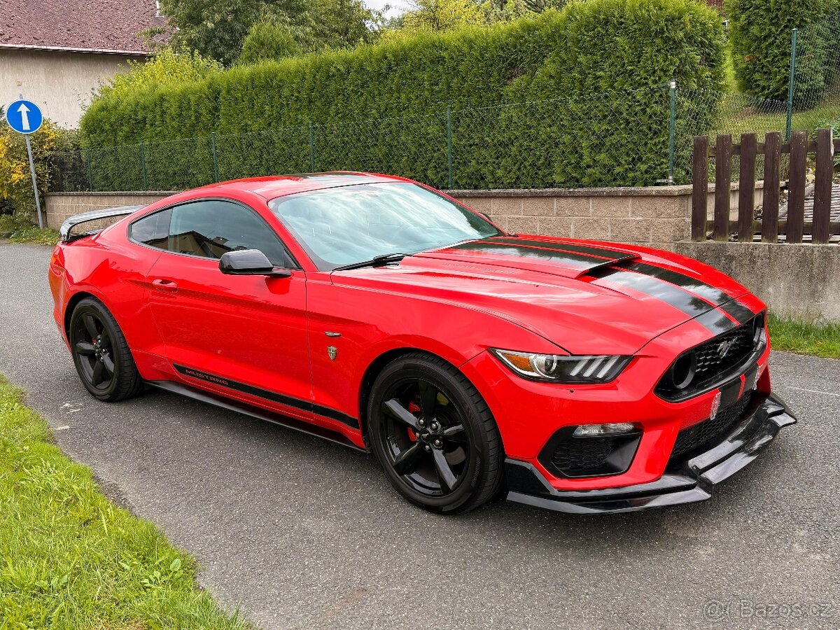 Ford Mustang 3,7 2016 / automat - 7