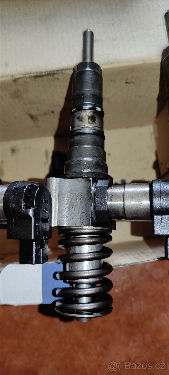 Trysky do VW Passat 2.0 - 7