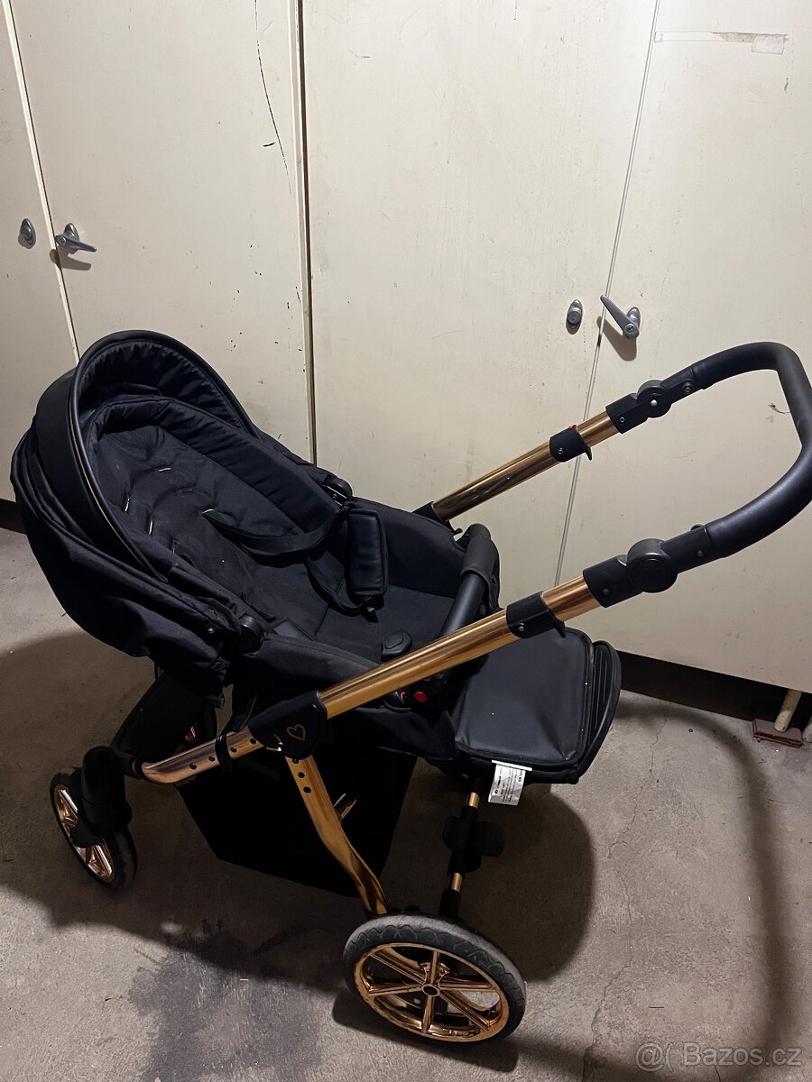 Trojkombinace BabyActive Mommy rosegold Kočárek - 7