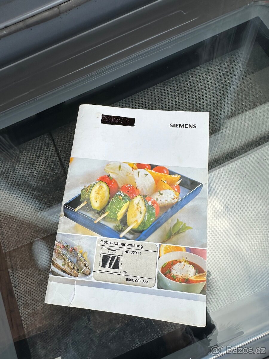 Nerezová vestavná trouba Siemens HB 650511 - 7