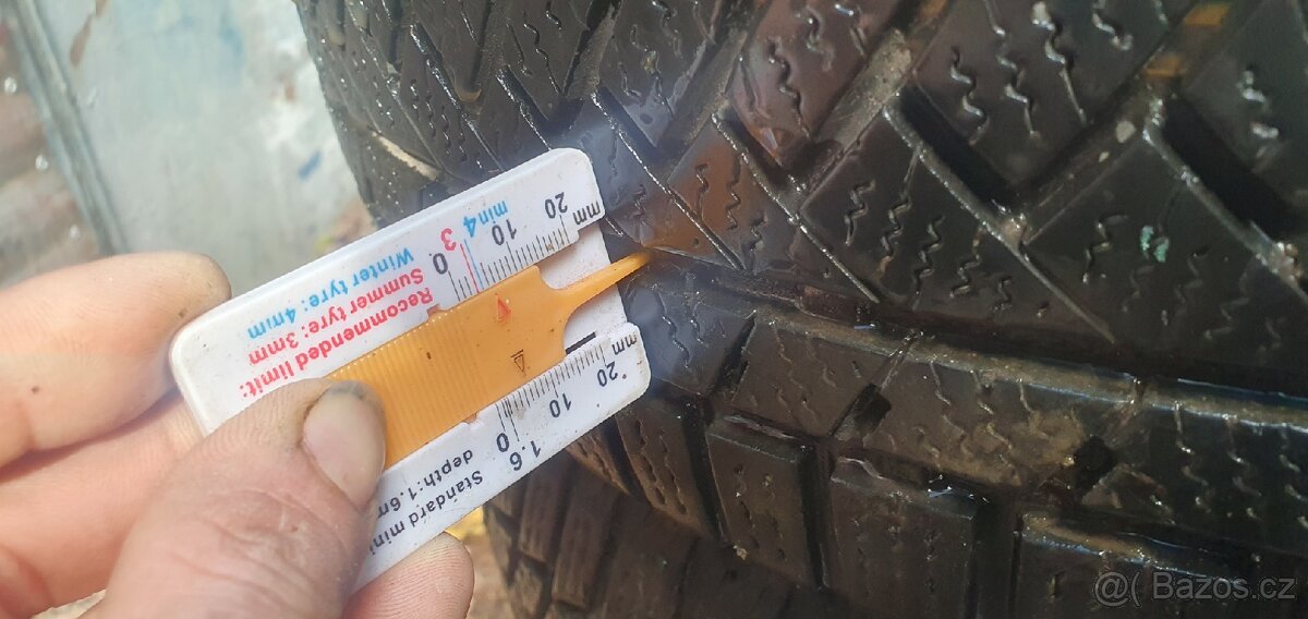 205/60 R16 - Sada ZIMNÍCH PNEU. Continental. Brno - 7