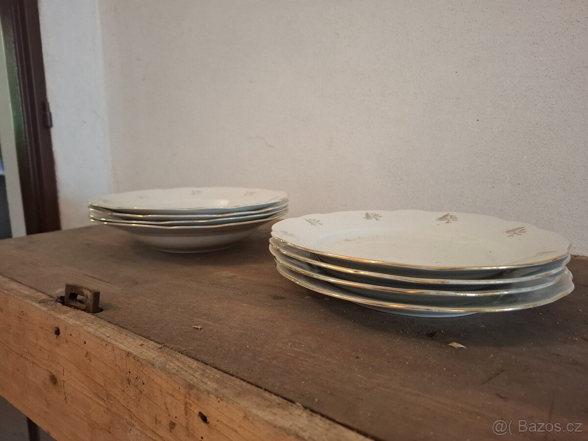 Sklo a porcelán - 7