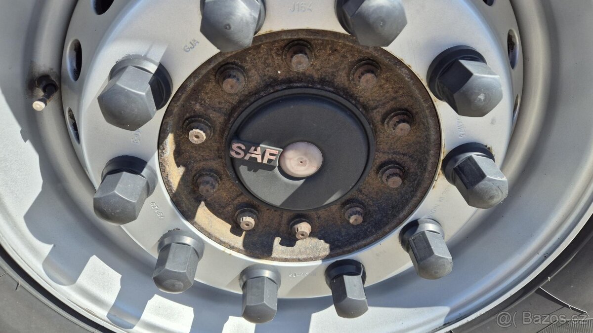 Prodám GRAPAR T3-G - Potravinářská cisterna 30 m3 - 4 komory - 7