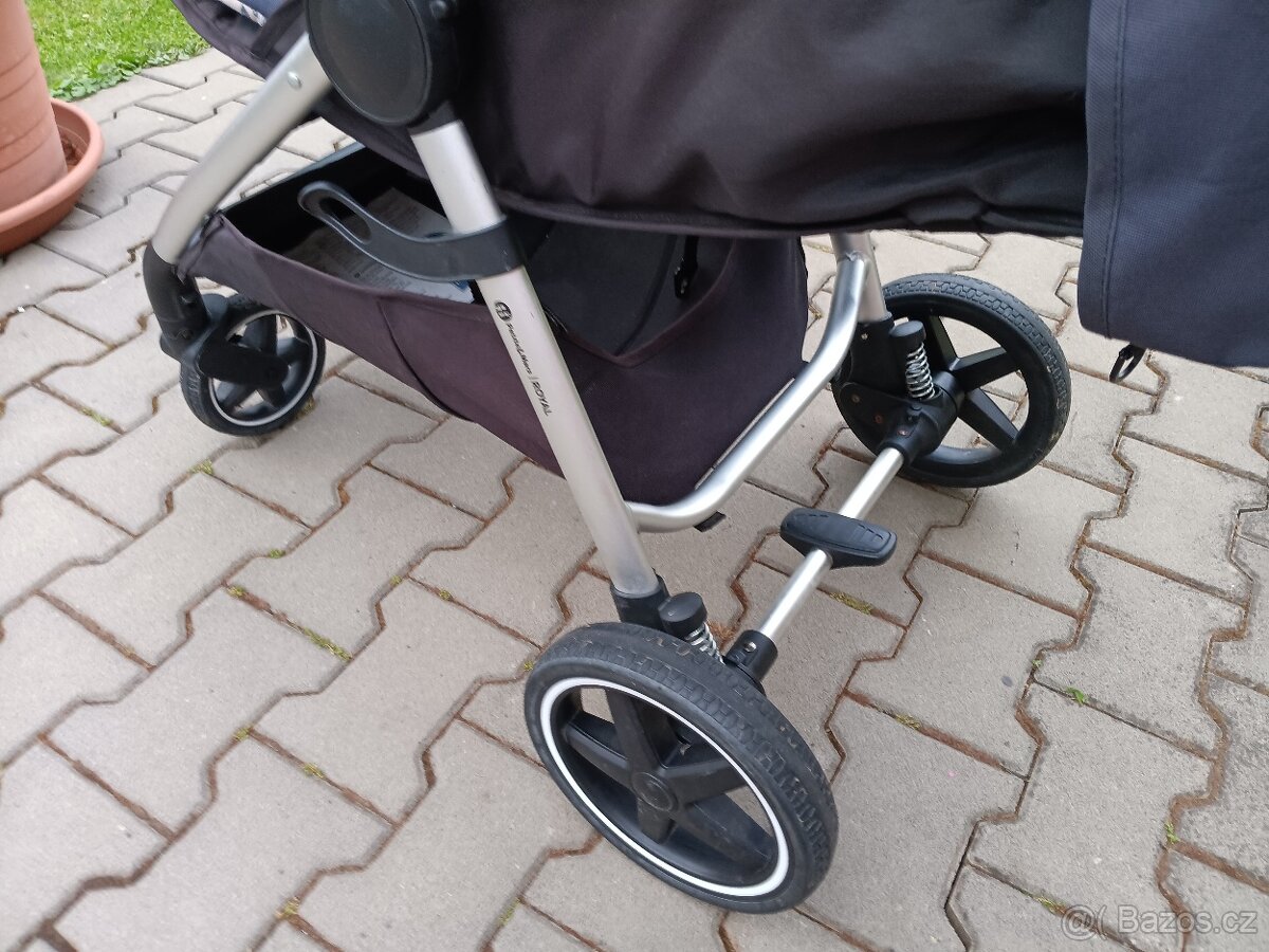 Dětský kočárek PETITE&MARS ROYAL - 7