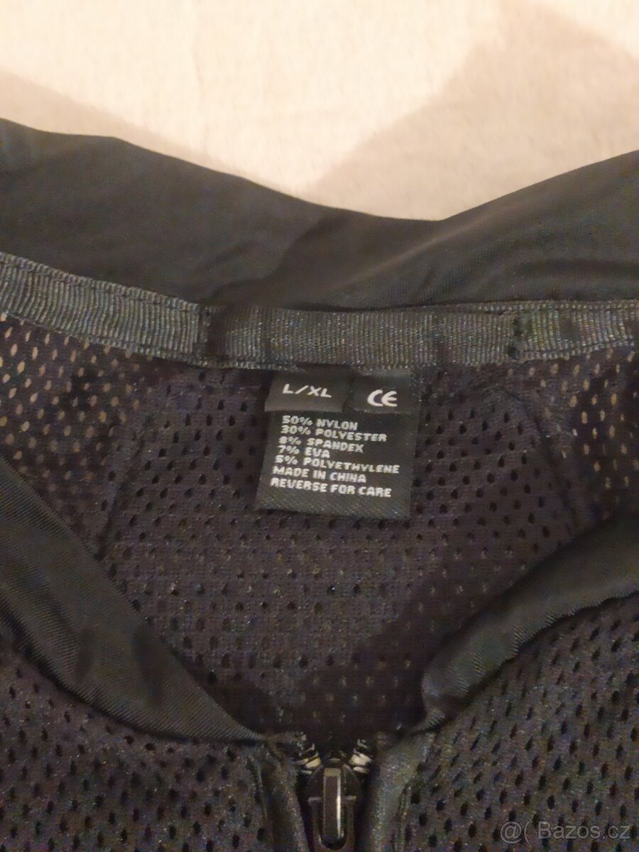 ČERNÝ PÁTEŘÁK/ZÁDOVÝ CHRÁNIČ NA KONĚ, LYŽE, SNOWBOARD, KOLO - 7