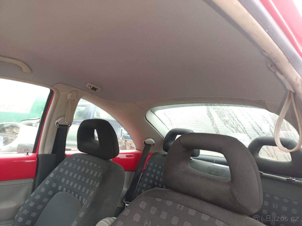 Volkswagen new Beatle - 7