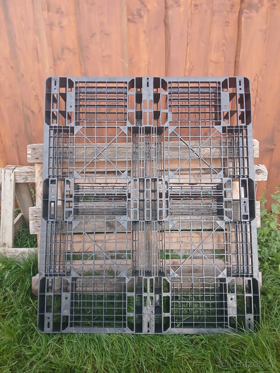 Plastove palety - 7