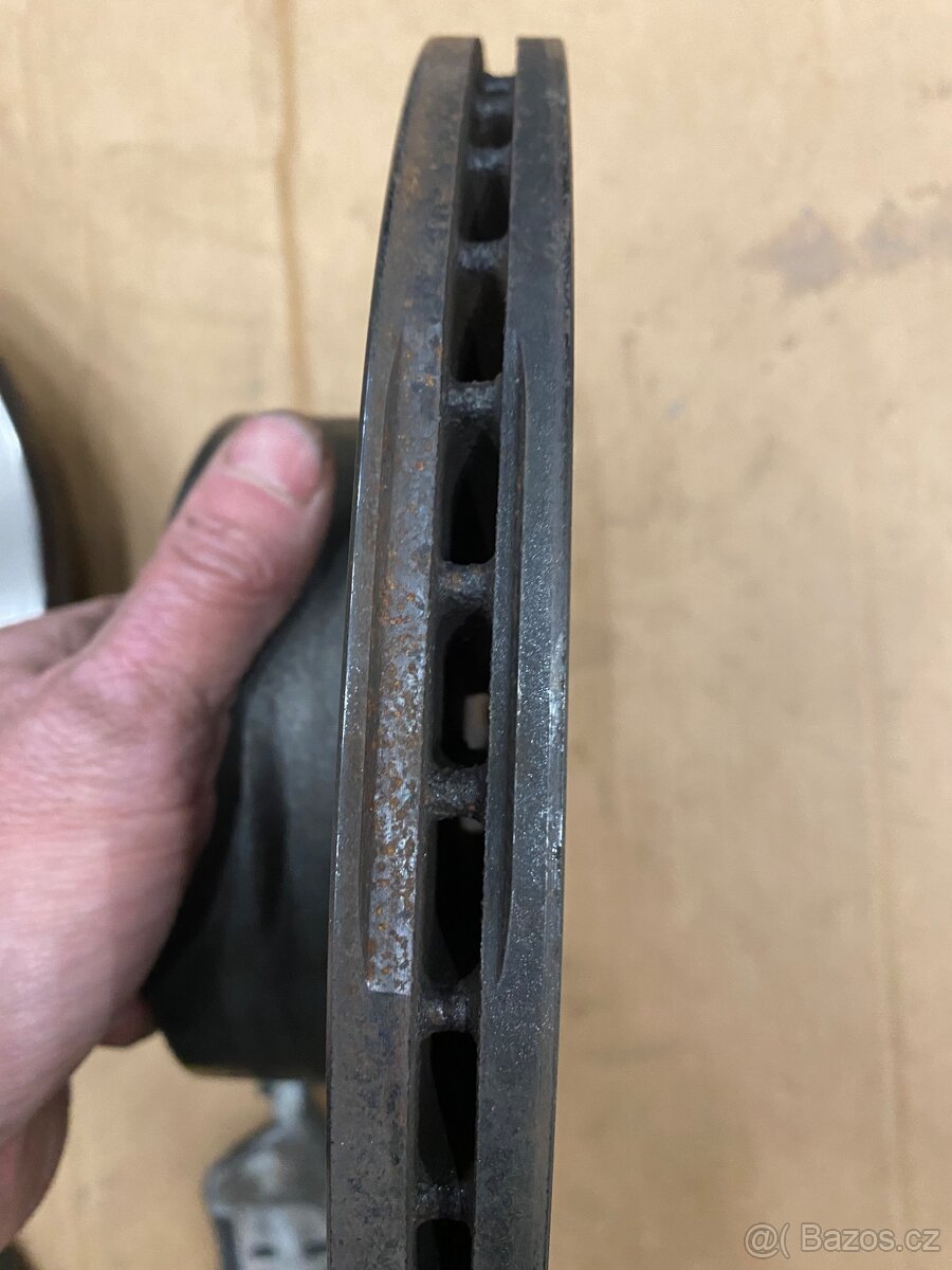 BMW e90 e91 e92 e93 f20 f30 f31 - 7