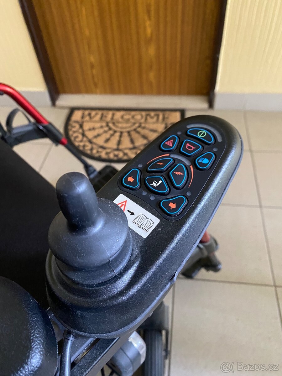 Elektrický invalidní vozík - 7