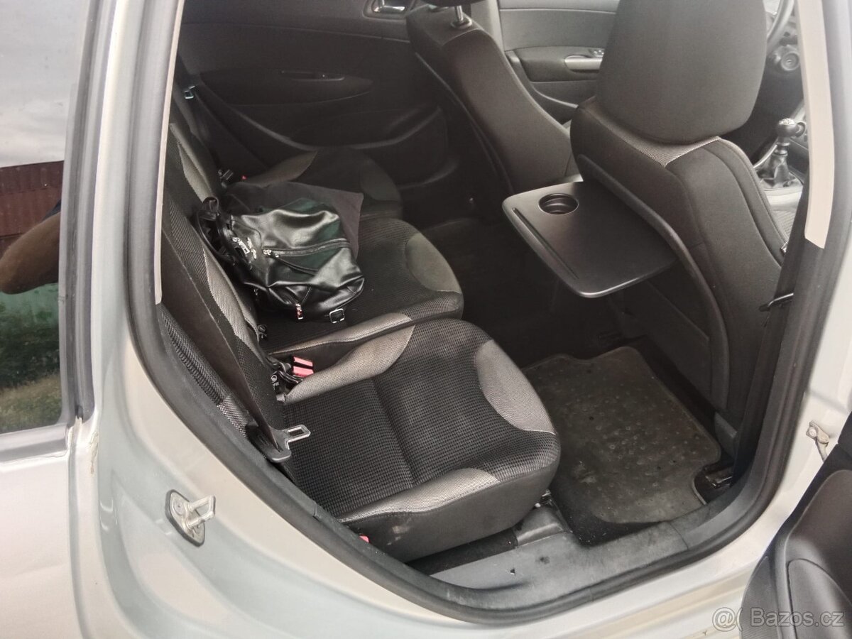 Peugeot 308 sw, r.v.2011 - 7