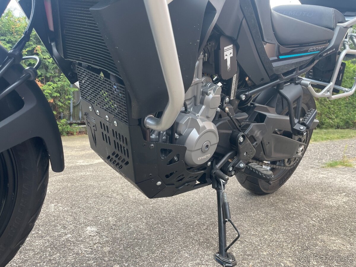 cf moto 800mt Sport r.v 2024, 6600km - 7