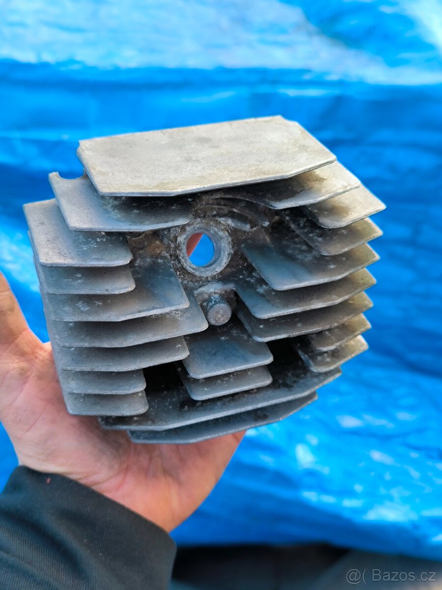 Hlava Babetta 210 - 7