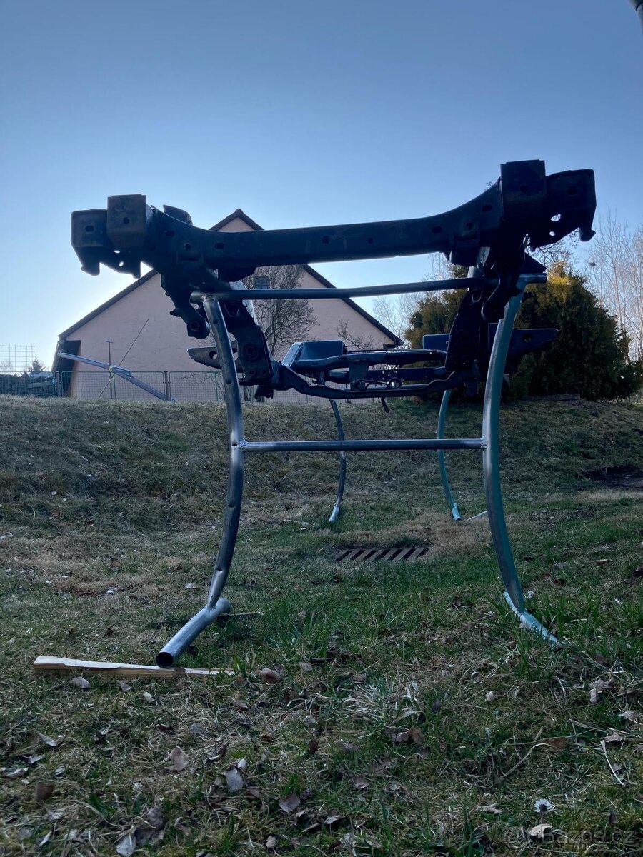 Rám Opel Frontera A sport - 7