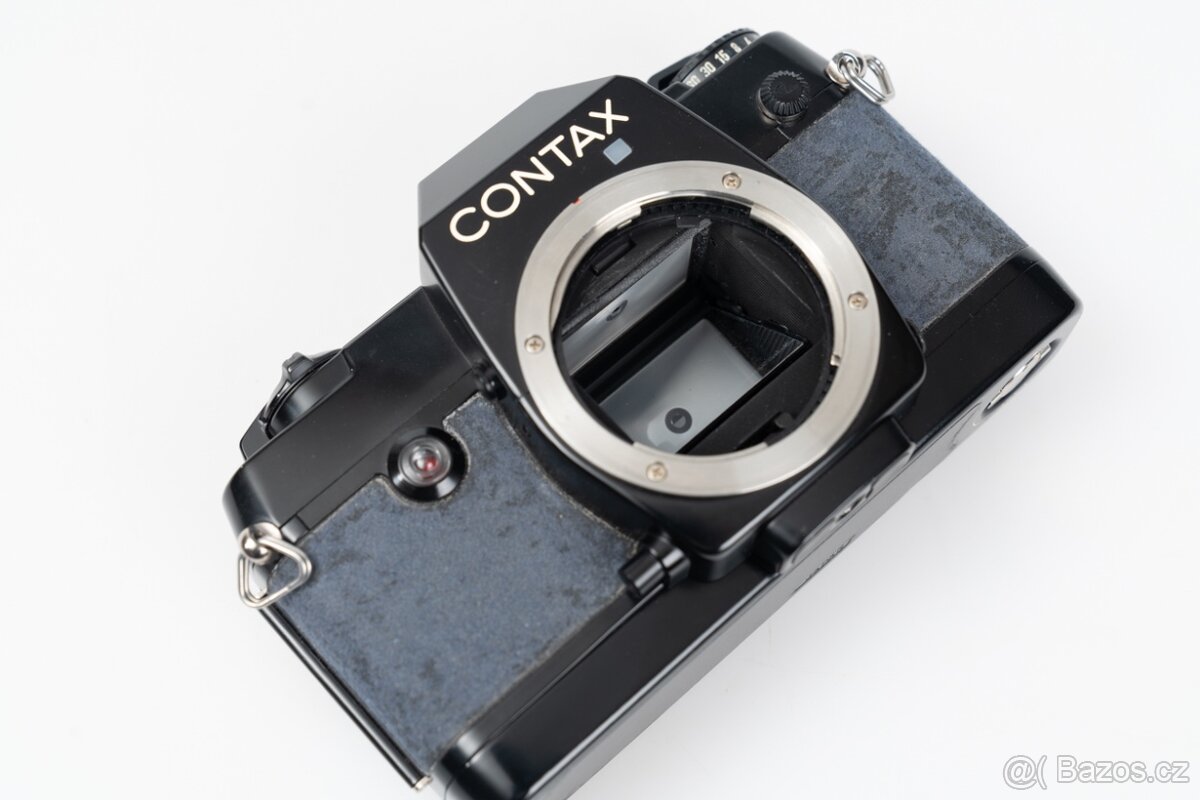 Contax 137 MA Quartz + Zeiss Planar 50/1.7 - 7