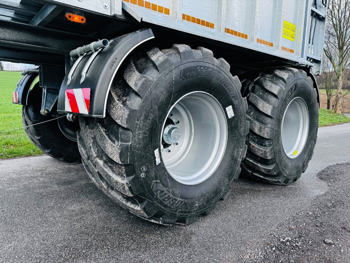 Velkoobjemový Traktorový návěs JASTECH - 7