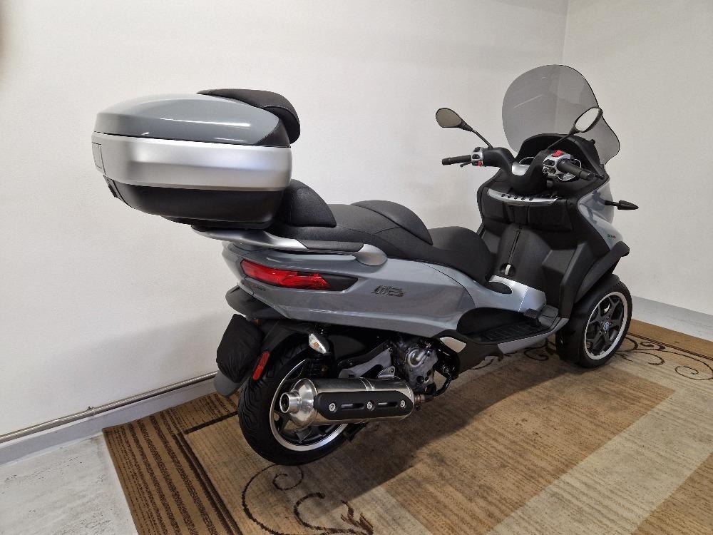 Piaggio MP3 500 ABS LED ESP USB 3/2017 - 7