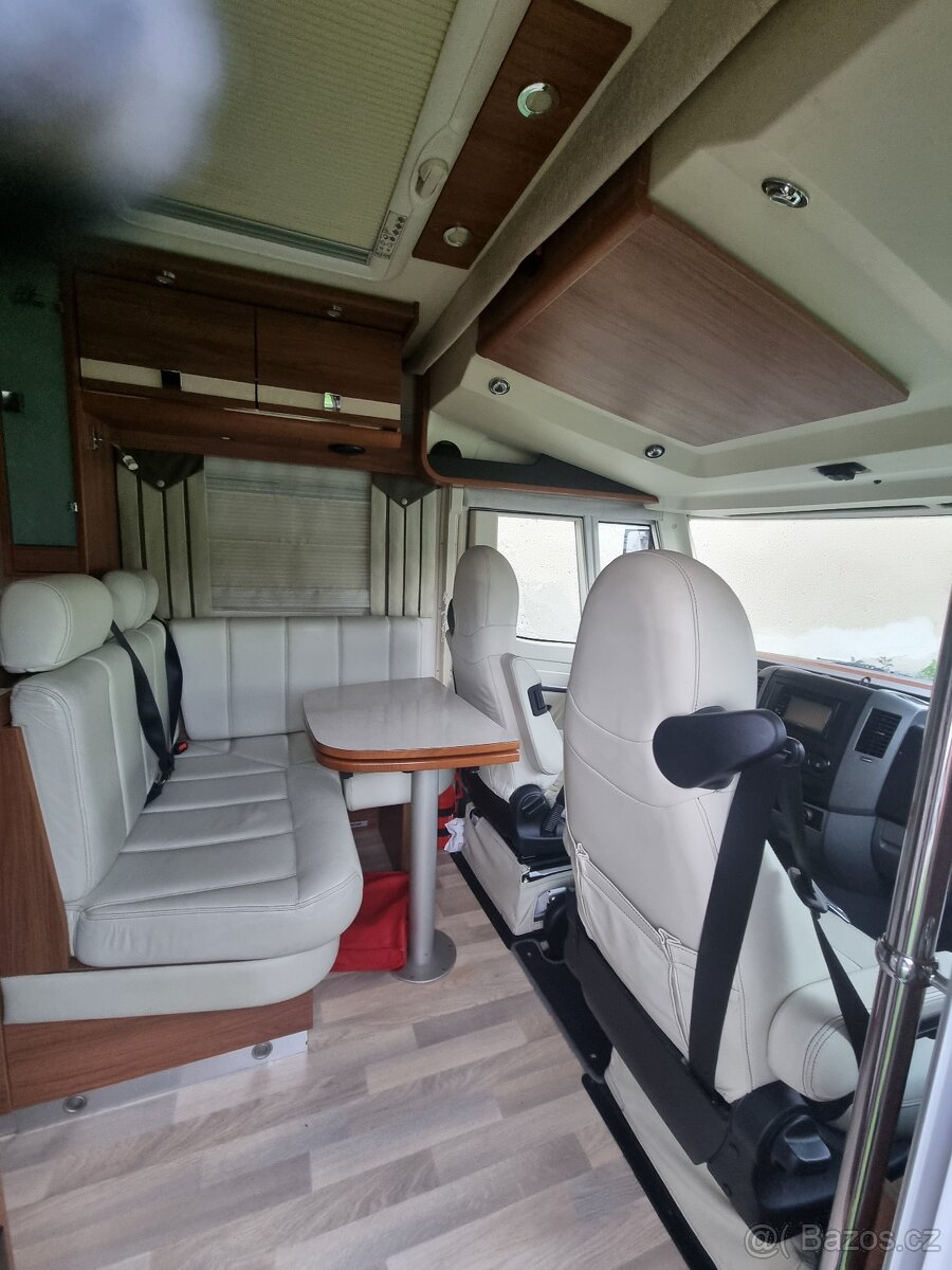 Prodám Mercedes 3.0 124 450 km - 7