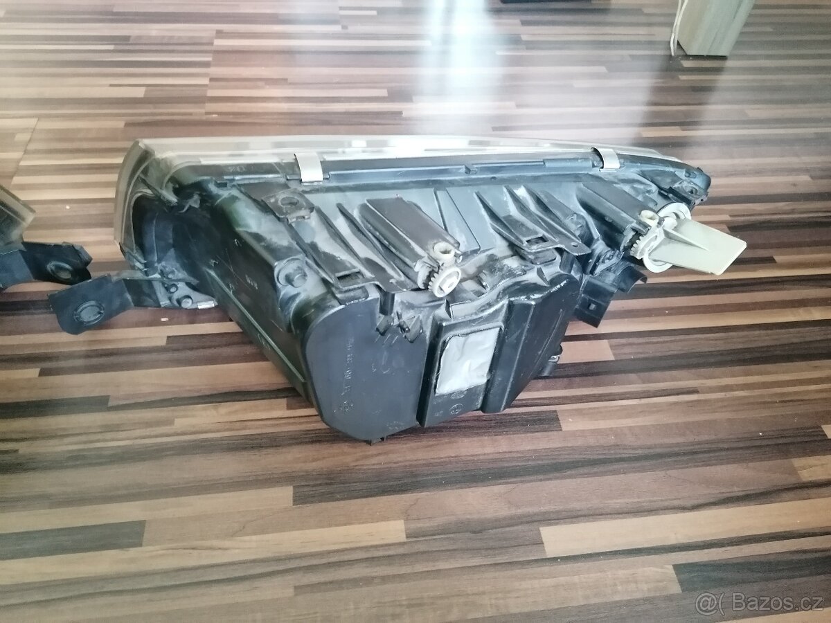 Škoda Fabia I-přední světla - 7