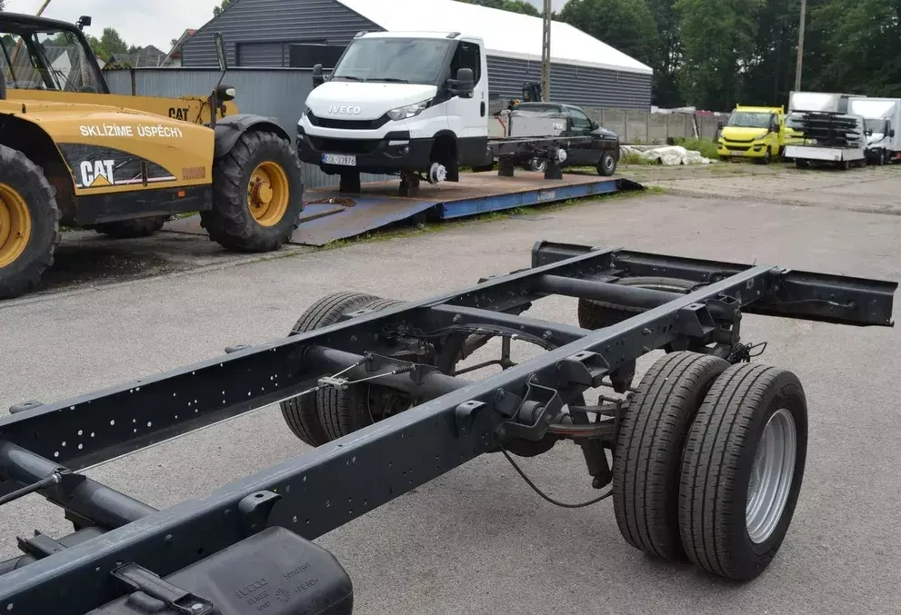 IVECO DAILY SKLÁPĚČ S3 NOVÝ - 7