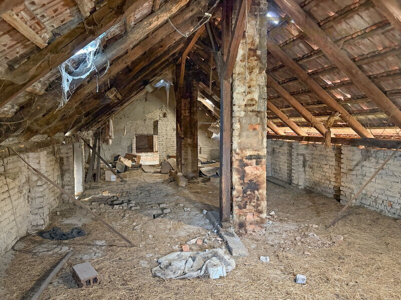 Dům 123 m² s pozemkem 1484 m² k rekonstrukci – Hoření vinic - 7