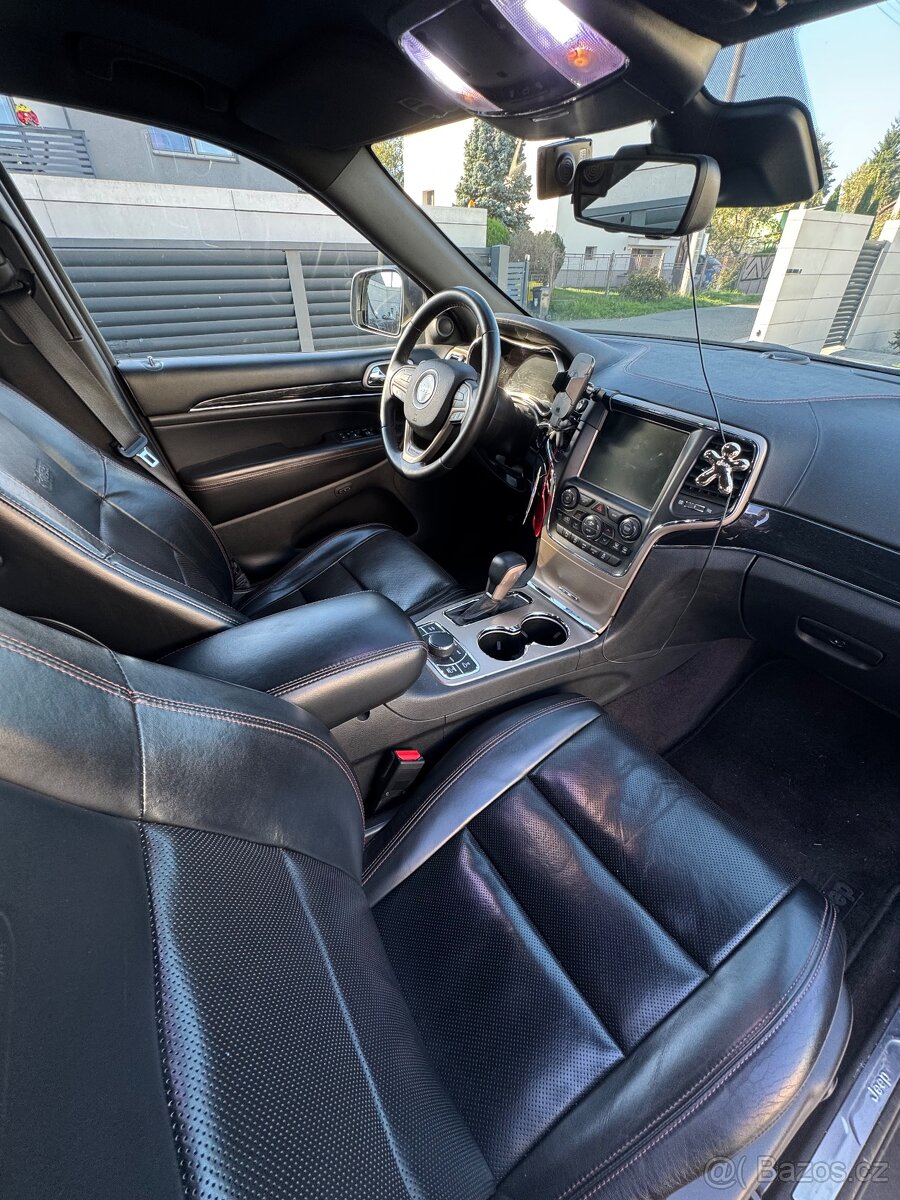 Jeep Grand Cherokee wk2 - 7