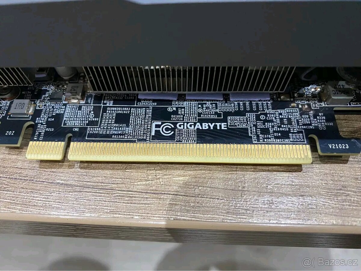Grafická karta Gigabyte GeForce RTX 3070 Ti Eagle 8GB OC - 7