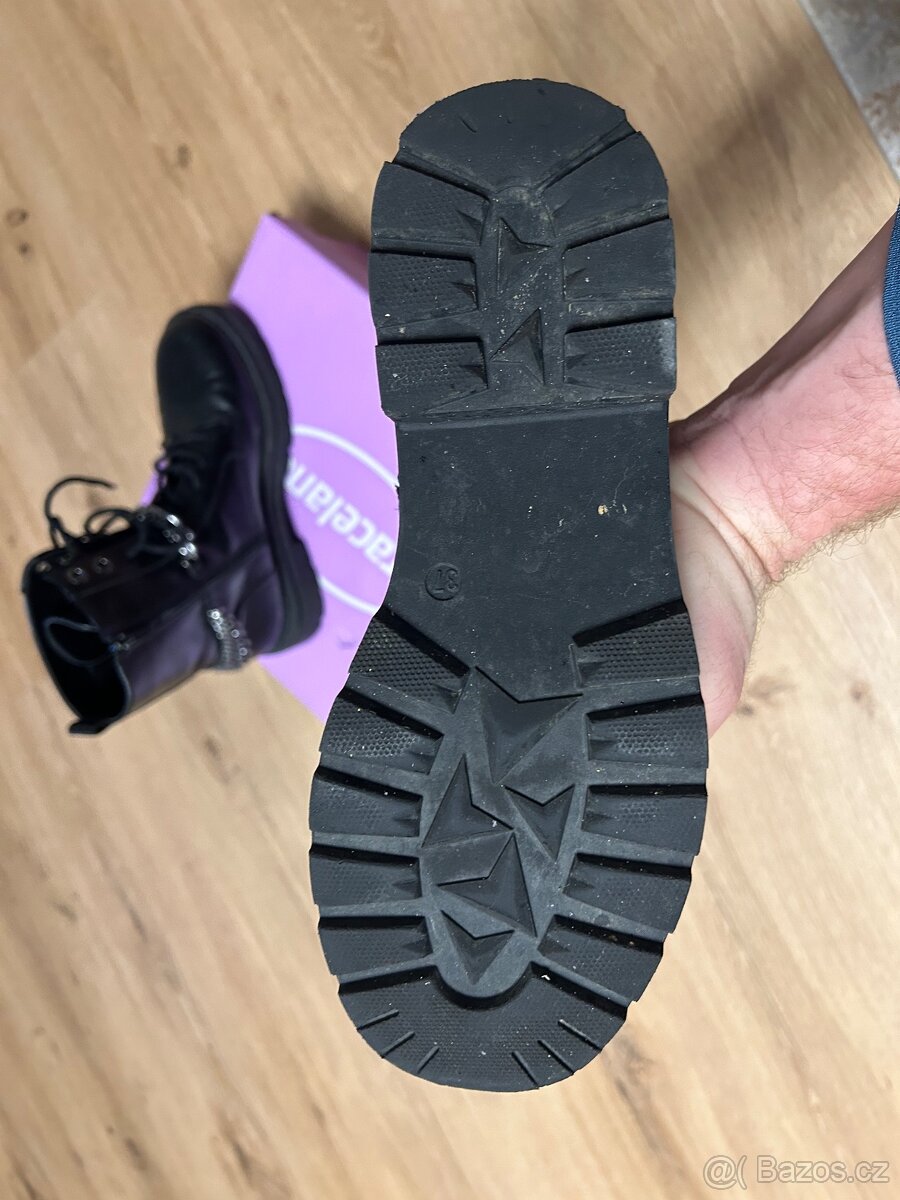 Dívčí zimní boty na platforme vel 37 - 7